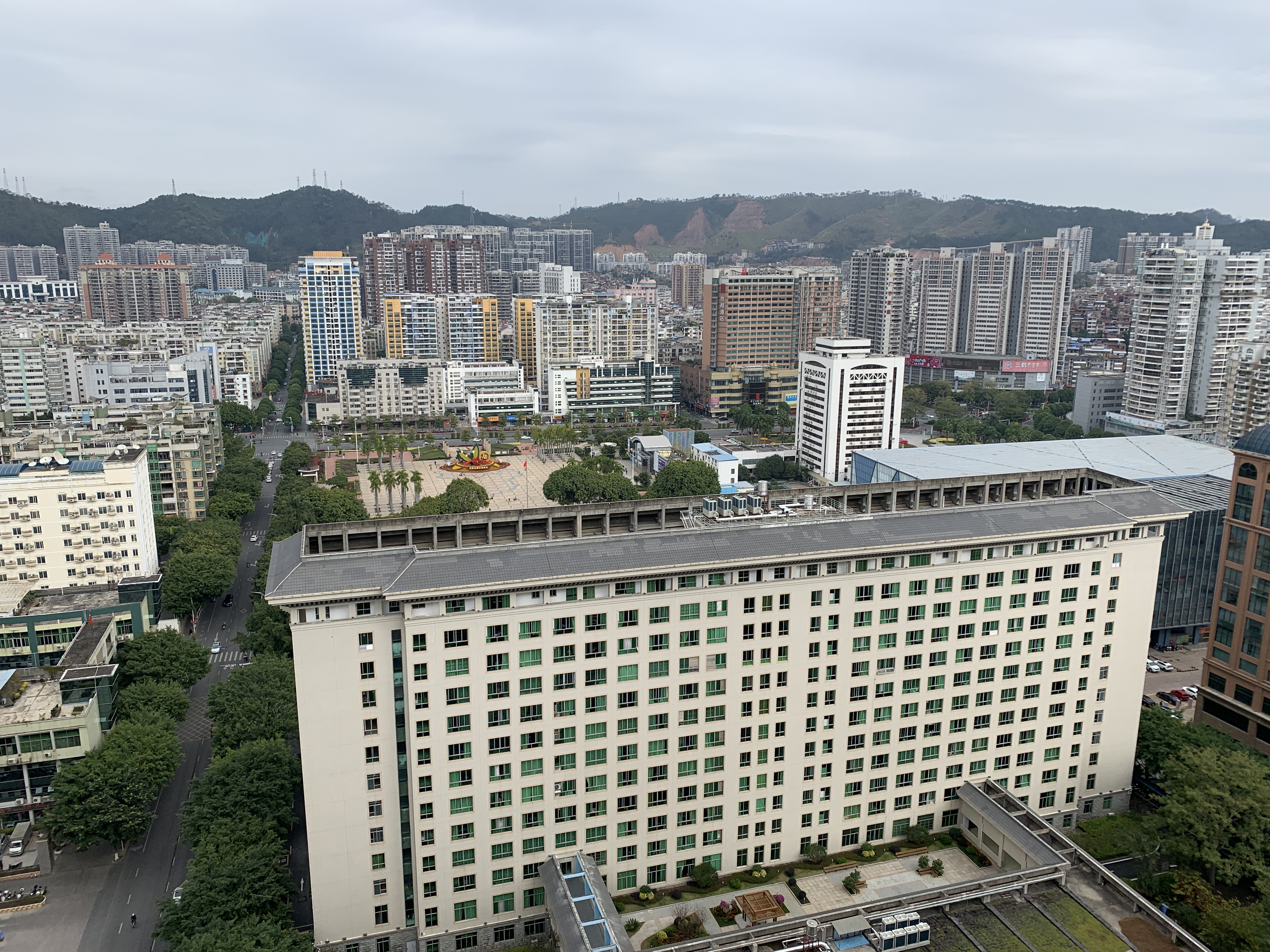 2021年12月30日市政府